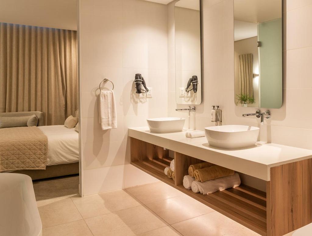 Bluewater Bay Sunrise Hotel Amsterdamhoek المظهر الخارجي الصورة